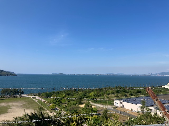小戸からの博多湾